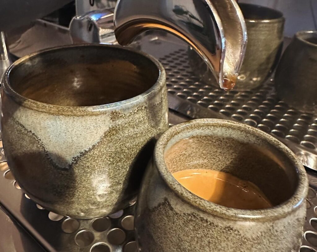 Rk-Becher Cappuccino und Espresso im Einsatz